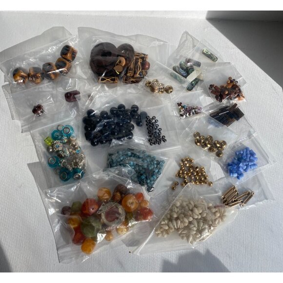 Mixed bead Lot Multiple Colors, Sizes, Stone, Acrylic, Ceramic, Wood, Metal, Gla - Picture 1 of 8